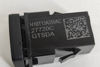 фото thumb №6, Ford puma кнопка аварийный h1bt-13a350-ac 2020 22152720