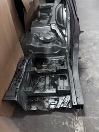 фото thumb №12, Maserati levante m161 ліва задня чверть крило з стійкою b 672/b