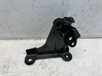 фото thumb №2, Avensis t27 kombi кронштейн сидіння сидінь задня