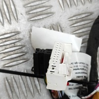 фото thumb №8, Audi e-tron 2019 левая сторона жгут трубопровод дверь передних