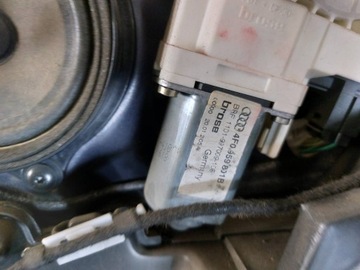 фото thumb №7, Двері комплектні лівий перед audi a6 c6 lz7q