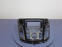 фото thumb №1, Hyundai i40 решётка воздуховод воздуха средняя