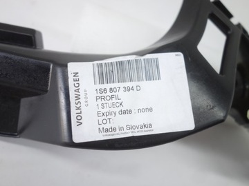 НАКЛАДКА БАМПЕРА ЗАДНЯЯ ПРАВАЯ VW UP 12- MII CITIGO 1S6807394D
