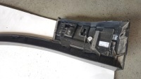 фото thumb №13, Молдинг крила праве перед vw touareg 3 760853718a демонтаж