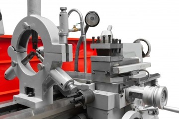 ТОКАРНЫЙ СТАНОК ПО МЕТАЛЛУ HOLZMANN ED1000PIDIG, тяжелый