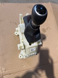 фото thumb №1, Hyundai kona домкрат вибірник передач оригінал eu