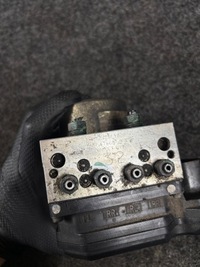 фото thumb №8, Насос abs renault koleos 47660jy02b