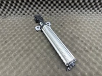 фото thumb №1, 1305711 помпа омивач лампи relfektora правий peugeot 308