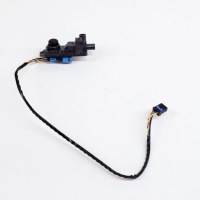 Купити Tesla model 3 2022 права сторона камера на крила бічний, фото thumb