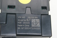 фото thumb №5, Роз'єм заряджання usb vw t-roc 17-