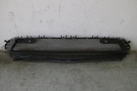 Купить Решётка заглушка средняя перед mercedes w156 gla a1568854322 amg, фото thumb