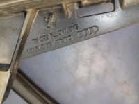 фото thumb №5, Audi a8 d3 рамка напрямна скло перед правий