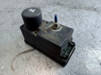 фото thumb №1, Помпа замка центрального vw golf iii 1h0962257b