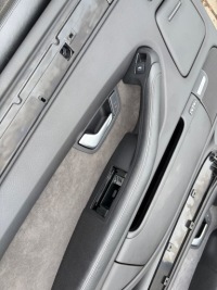 фото thumb №16, Сиденья комплект audi a8 d3 - чёрные комфорт подголовники обшивки ambiente