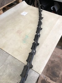 фото thumb №1, Ползун порога левый vw passat b8 106501300100