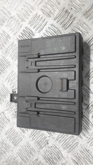 фото thumb №2, Модуль блок управления комфорта mazda оригинальный номер dl40-67560-b