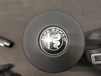 фото thumb №9, Alfa romeo stelvio приборная панель приборная панель консоль ремни подушка безопасности оригинал