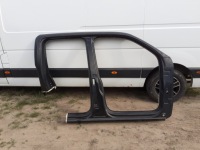 фото thumb №1, Блок двигателя порог обшивка перед правое vw amarok 2h7 2010-2018r. оригинал