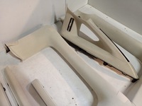 фото thumb №9, Tesla x салон світлий пластики стійки стеля