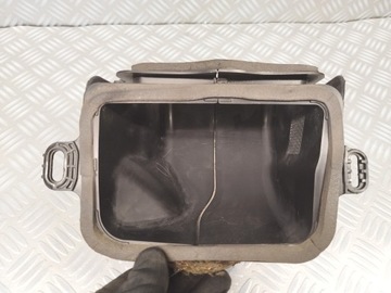 фото thumb №8, Впуск уловлювач повітря лівий opel vivaro ii b