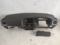 фото thumb №1, Volvo v40 ii 2012 приборная панель консоль anglik