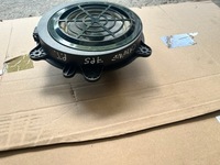 фото thumb №1, Porsche cayenne 7p5 динамик дверь задняя