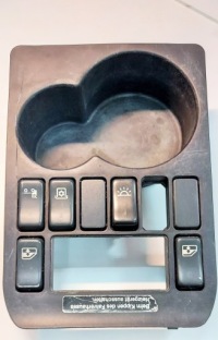 фото thumb №1, Кронштейн бардачок man tga 81617010184