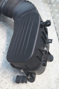 фото thumb №5, Maserati levante корпус фильтра воздуха левая