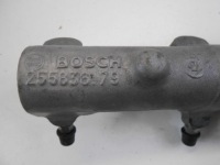 фото thumb №9, Master ii головний гальмівний циліндр bosch 7701209583