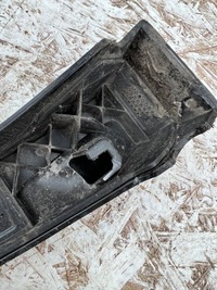 фото thumb №9, Планка накладка крила праві зад audi q3 83a