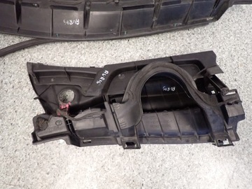 фото thumb №7, Toyota auris 06-12 панель под лобовым стеклом
