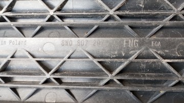 фото thumb №10, Жалюзі впуск повітря ---audi a4 8w b9 a5 8w6 рестайлінг 8w0807663