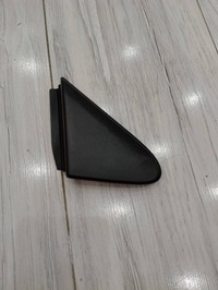 фото thumb №1, Треугольник крыла правый renault clio iii 8200357711