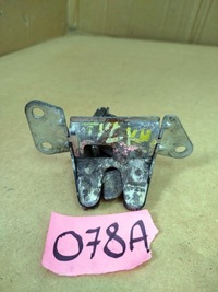 фото thumb №1, Замок вкладка крышки багажника fiat uno