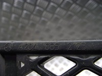 фото thumb №3, Mercedes-benz оригинальный номер a2048852123 решётка бампера средняя