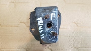 фото thumb №1, Toyota prius i 01-03 зона правая балка задней