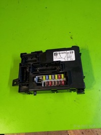 фото thumb №1, Коробка модуль комфорта bsi 13410470 opel meriva b