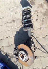 фото thumb №1, Peugeot expert 2018 амортизационная стойка поворотный кулак ступица левая 9821596780