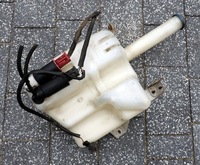 фото thumb №1, Toyota avensis i бак омывателя окон