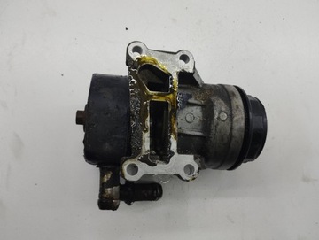 фото thumb №6, Mazda cx-7 2007 крепление / держатель фильтра масла