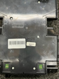 фото thumb №10, Volvo v50 панель управление радио воздуховод кондиционера 30737670