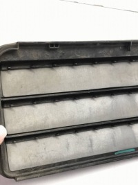 фото thumb №7, Tesla model 3 2021 решітка вентиляційна pod бампером заднім 109875100c