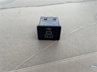 Купить Разъём port usb nx7t14f014-ad ford ranger 6 vi 22-26r, фото thumb