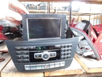 фото thumb №1, Mercedes w204 a2049009907 радио с навигация kpl