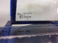 фото thumb №3, Chrysler town country v стекло дверь задняя правая