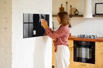 Магнитная фотодоска в подарок + бесплатные магниты, черная, 90х60 см.