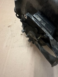 фото thumb №11, Коллектор всасывающий audi a8 d2 передний fl 3.7 akj 077133185f