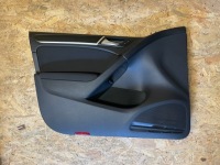 фото thumb №1, Обшивка двері лівий перед передній vw golf vi 5k hb