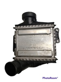 фото thumb №1, Mercedes c w205 2.2 cdi радиатор интеркулер org