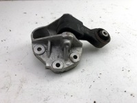 фото thumb №1, Peugeot кронштейн подушка двигателя 1.6 hdi 9647646380c